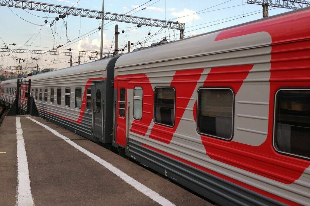Ресторан поезда Мурманск-Адлер закрыли в связи с массовым отравлением детей