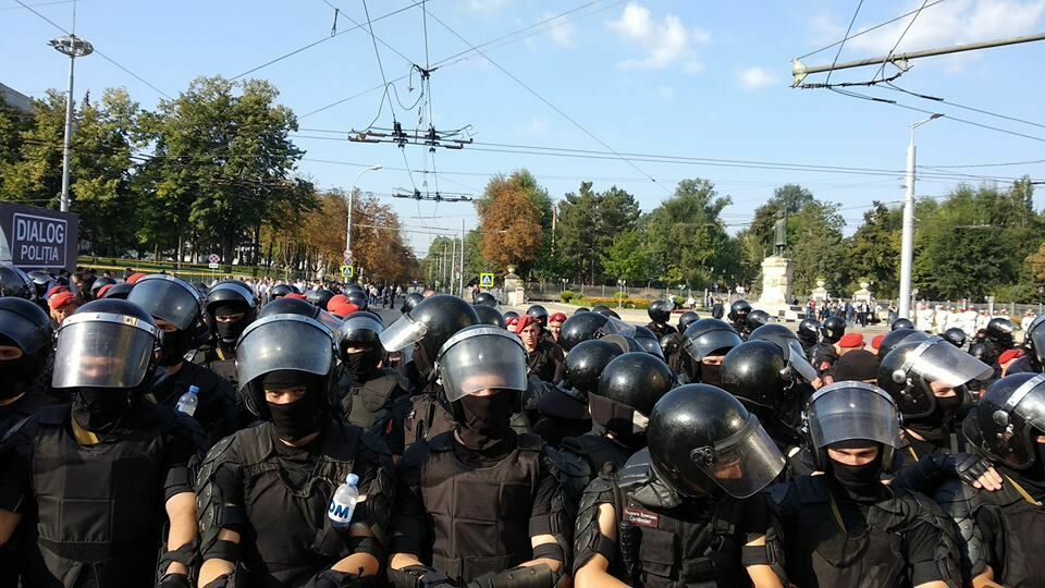 В Молдове прошли масштабные акции протеста