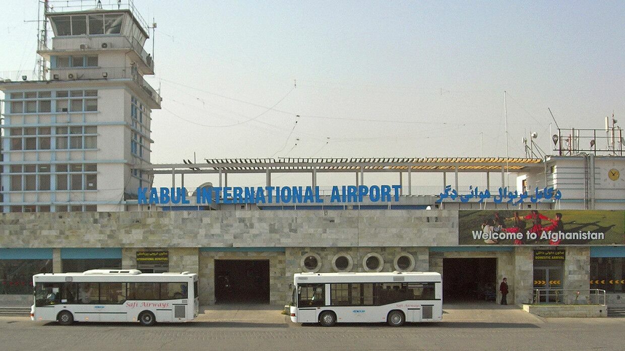 Дипломаты США сообщили о пожаре в аэропорту Кабула