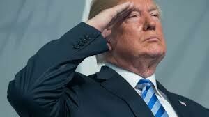 СМИ сообщили, как Трамп "откосил" от армии