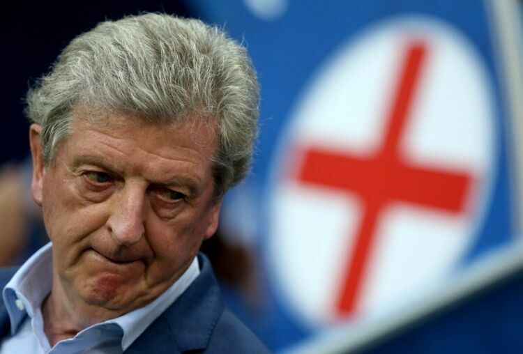Тренер Англии подал в отставку через пару минут после проигрыша Исландии