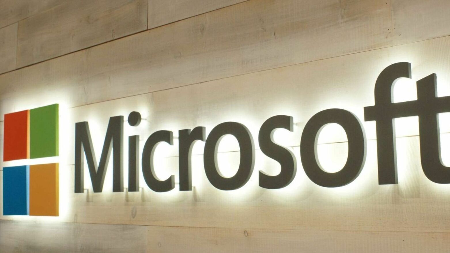 Британский регулятор заблокировал сделку Microsoft по покупке издателя игр Activision
