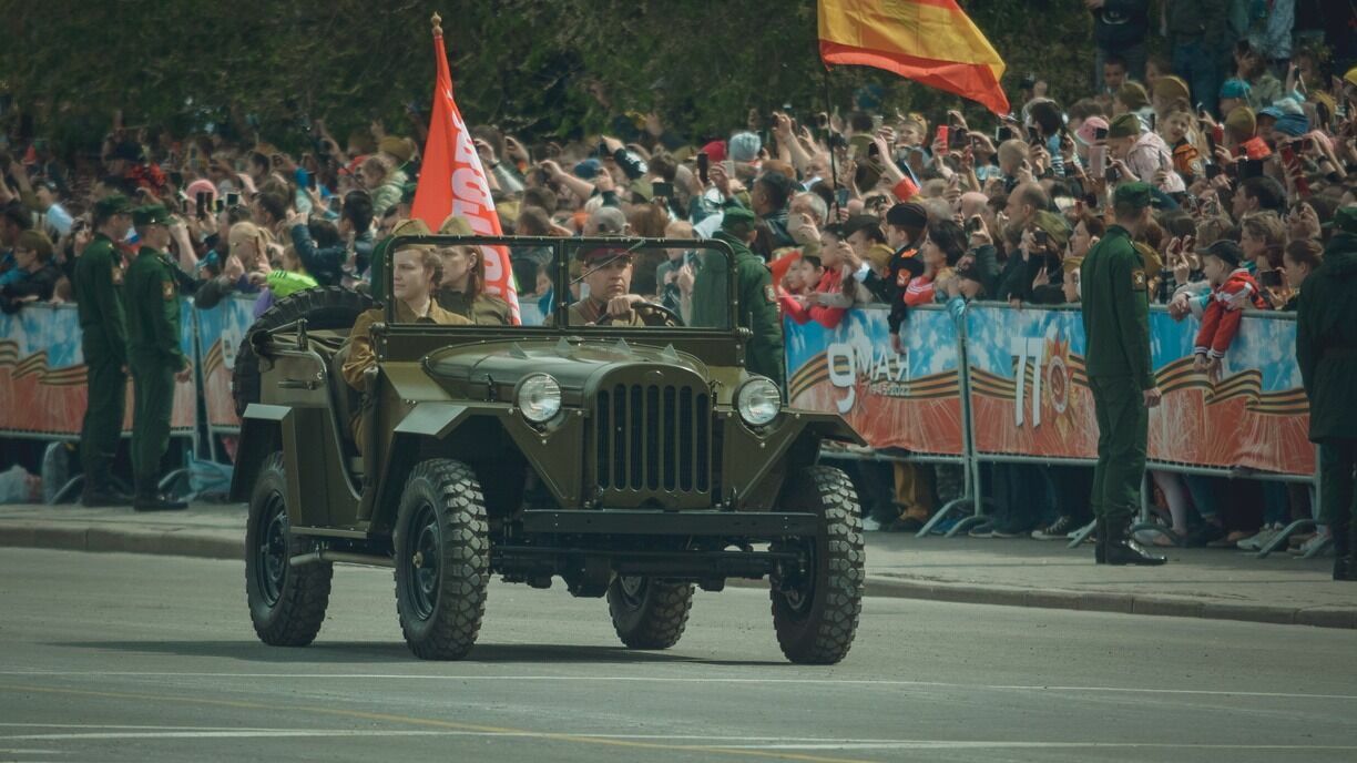 В Орле и Пскове отменили военные парады и салюты на 9 мая