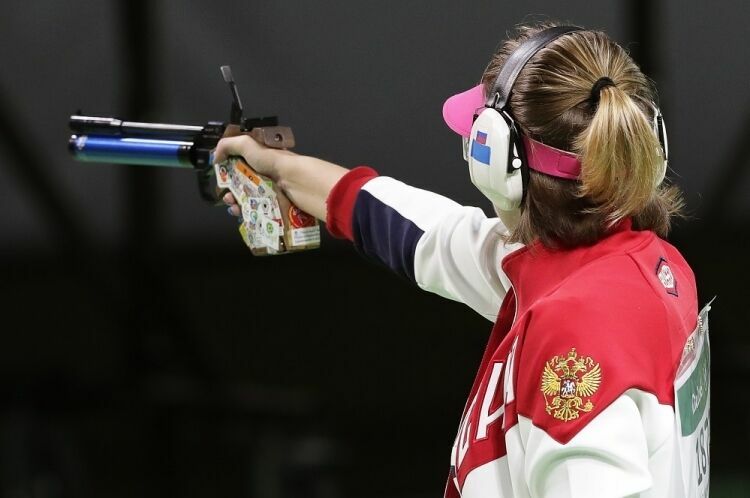 Свою вторую медаль на Играх Россия завоевала в пулевой стрельбе