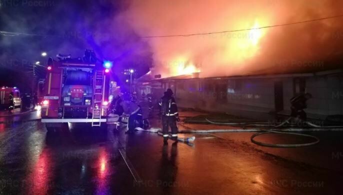 13 человек погибли в сгоревшем кафе Костромы