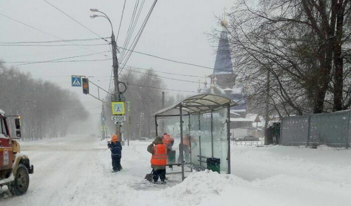 На города Поволжья обрушились мощные снегопады