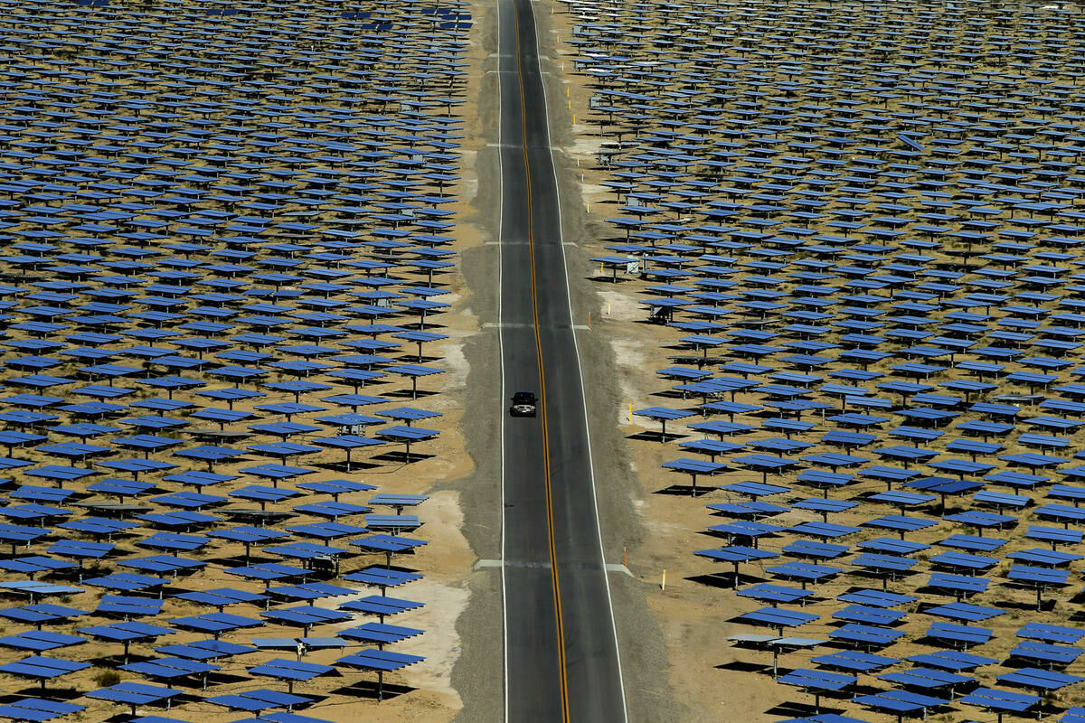 Калифорнии уже некуда девать солнечную энергию