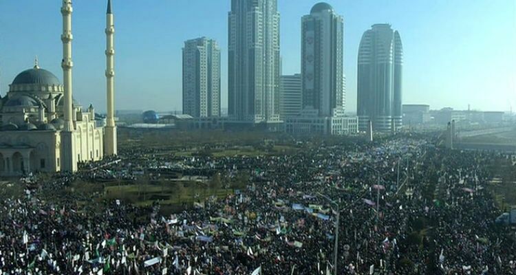 800 тысяч человек приняли участие в акции «Любовь к пророку Мухаммеду» в Грозном