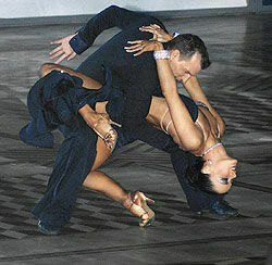 Россияне стали лучшими в латиноамериканских танцах