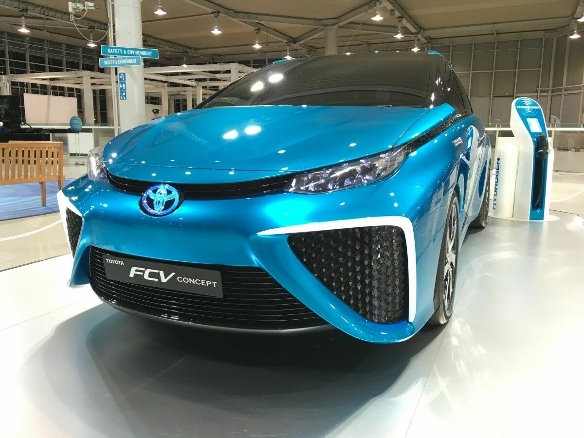 Toyota Motor объявила об остановке производства на 10 японских заводах