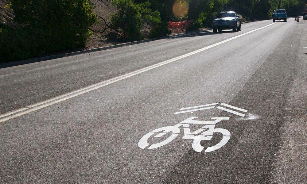 Новые правила: велосипедисты получили приоритет на дорогах