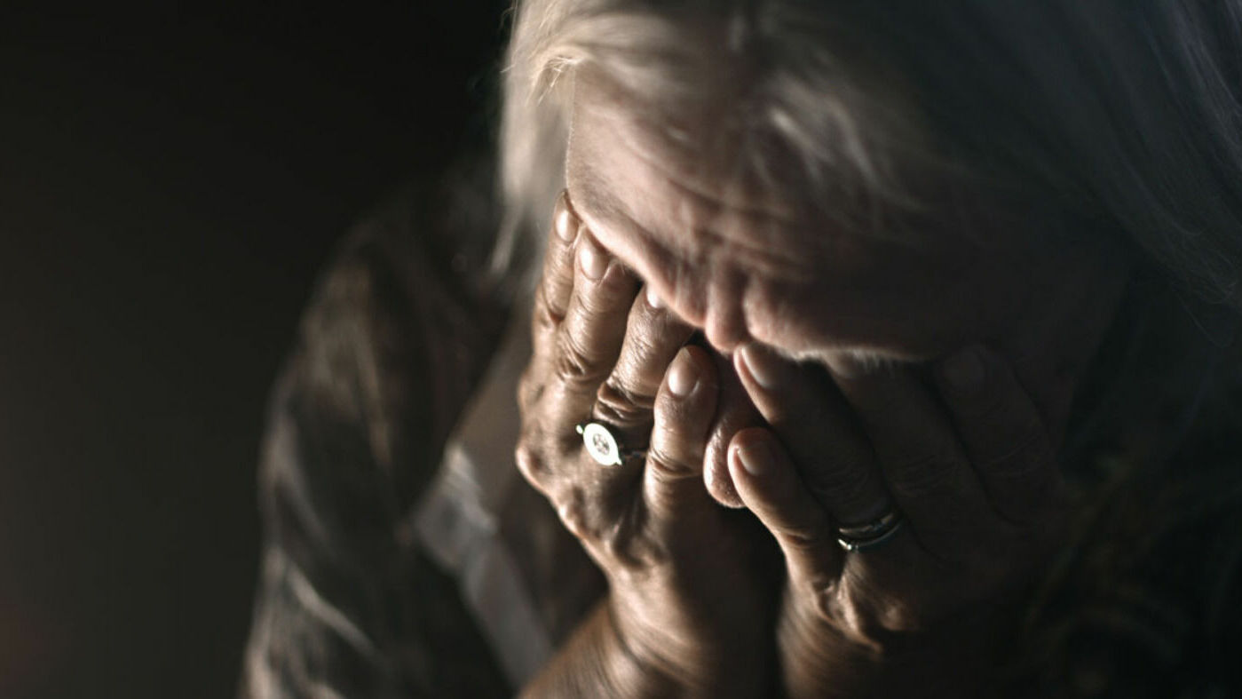Люди с депрессией стареют быстрее своих сверстников, обнаружили психиатры