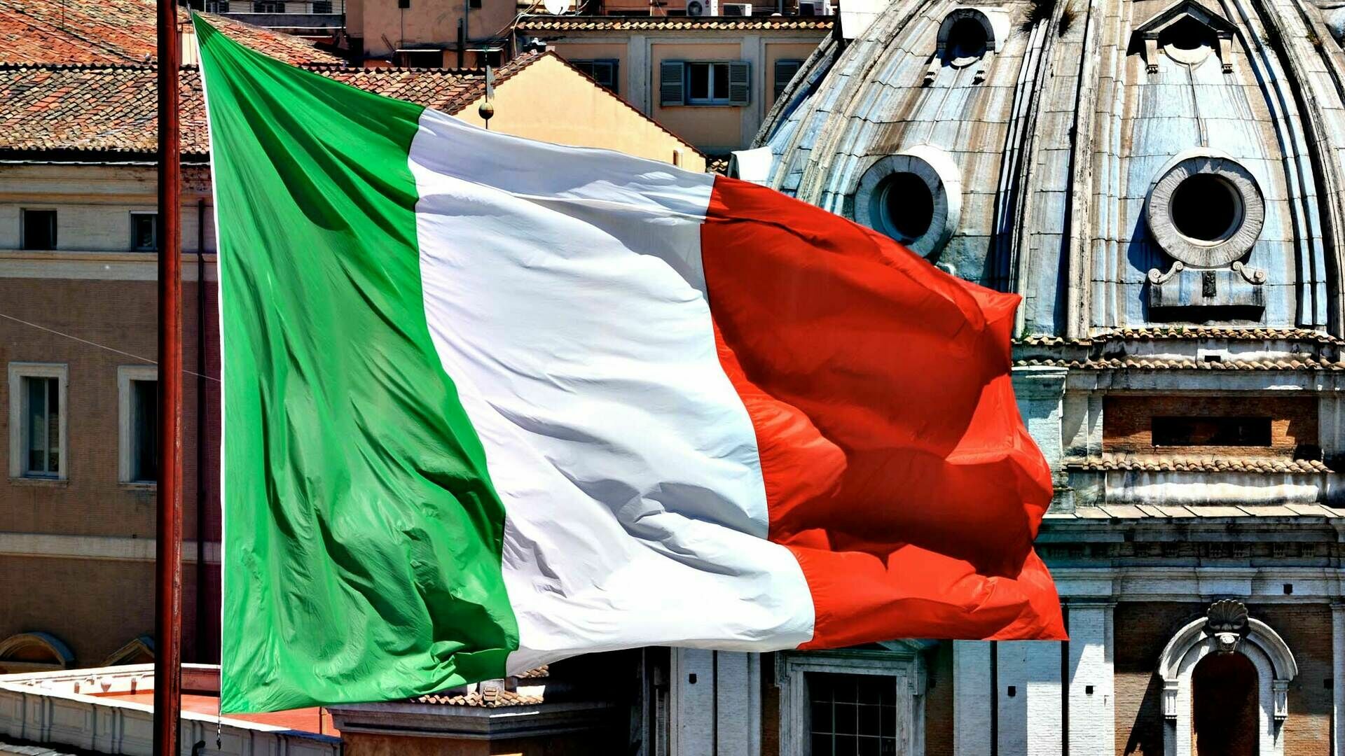 Экономика страны италии. Флаг нац Италии. Братья Италии партия. Правительство Италии флаг. Флаг Италии 2022.