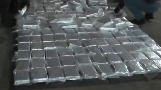 ФСБ задержала трех иностранцев с 700 кг кокаина