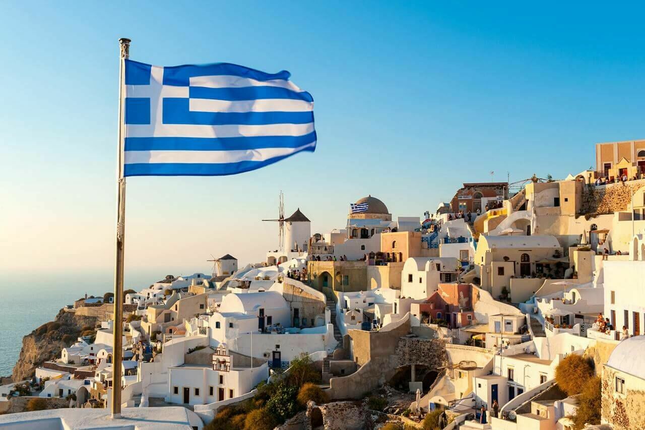 В Греции находятся около 50 тыс туристов обанкротившейся Thomas Cook