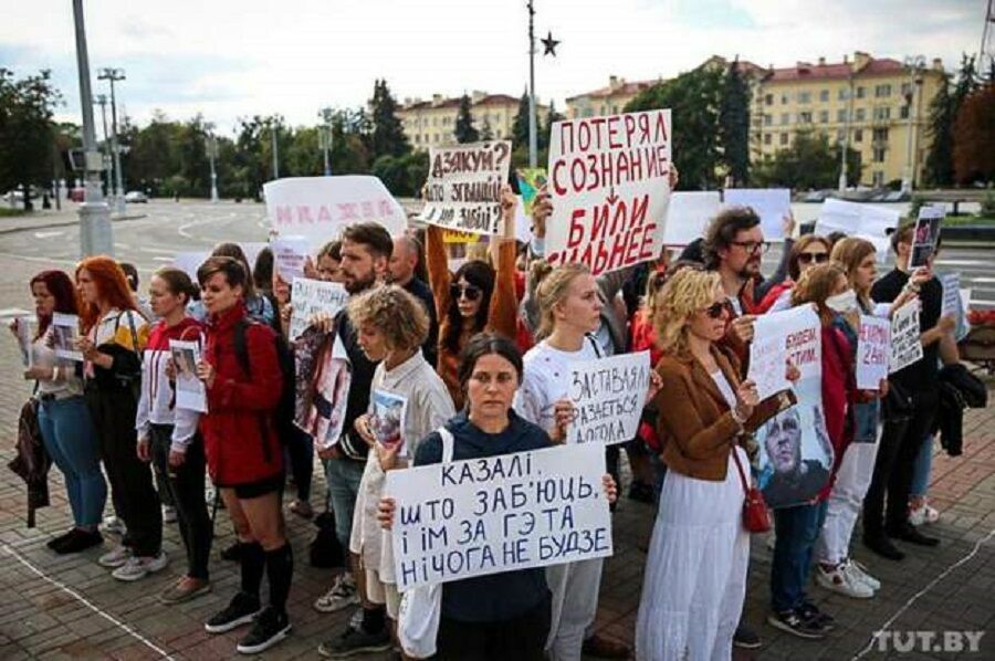 День Х - понедельник: Белоруссия замерла в ожидании репрессий