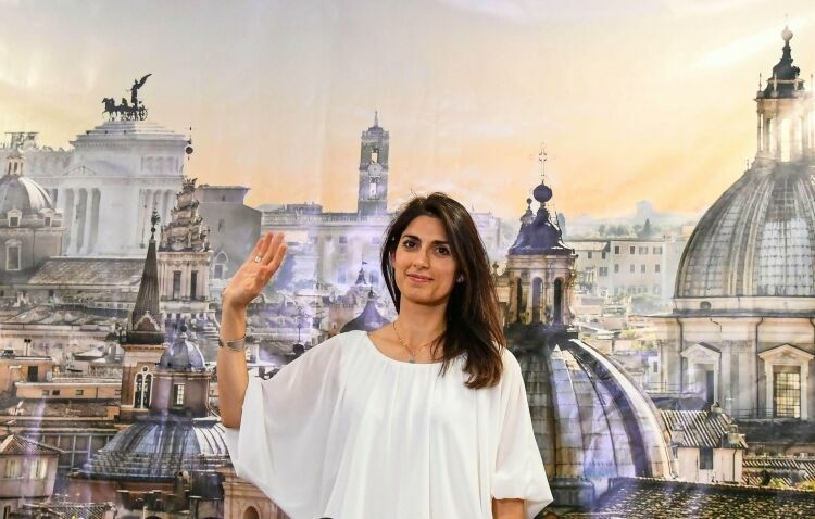 Мэром Рима впервые избрана женщина