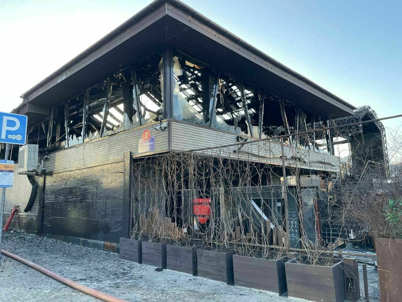 Во Владивостоке сгорел ресторан Zuma