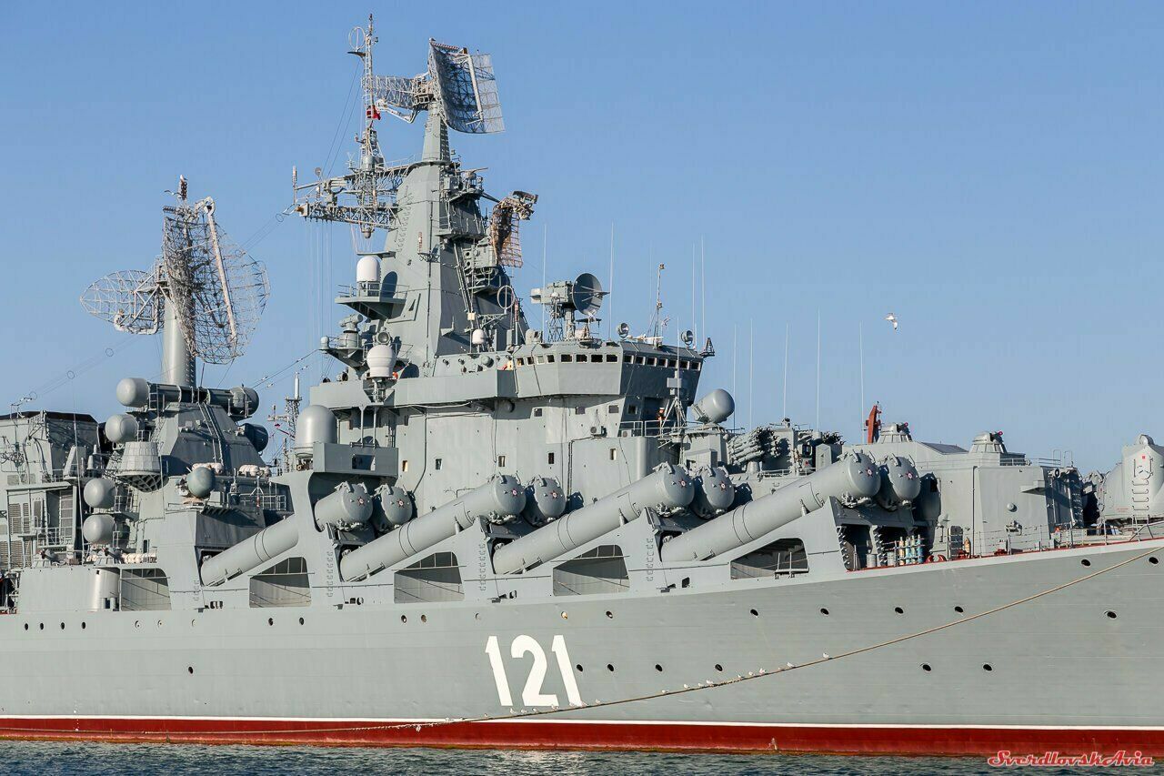 CNN: США передали Украине данные о крейсере «Москва»