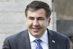 Михаил Саакашвили свалился с велосипеда и сломал руку – СМИ
