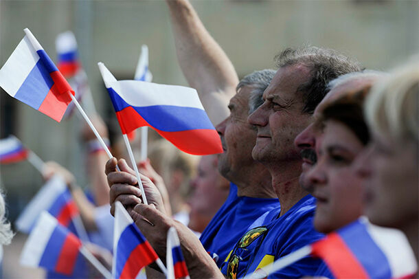 Почти половина россиян считают свои права превыше интересов государства
