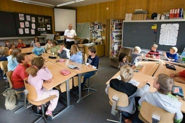 Личный опыт: как учат детей в начальной школе в Швейцарии