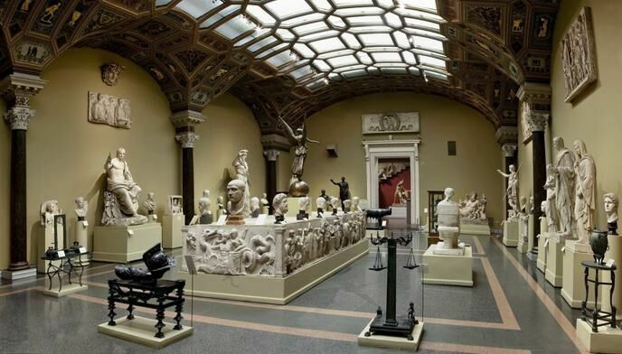 Музеи и галереи испытывают нехватку кадров