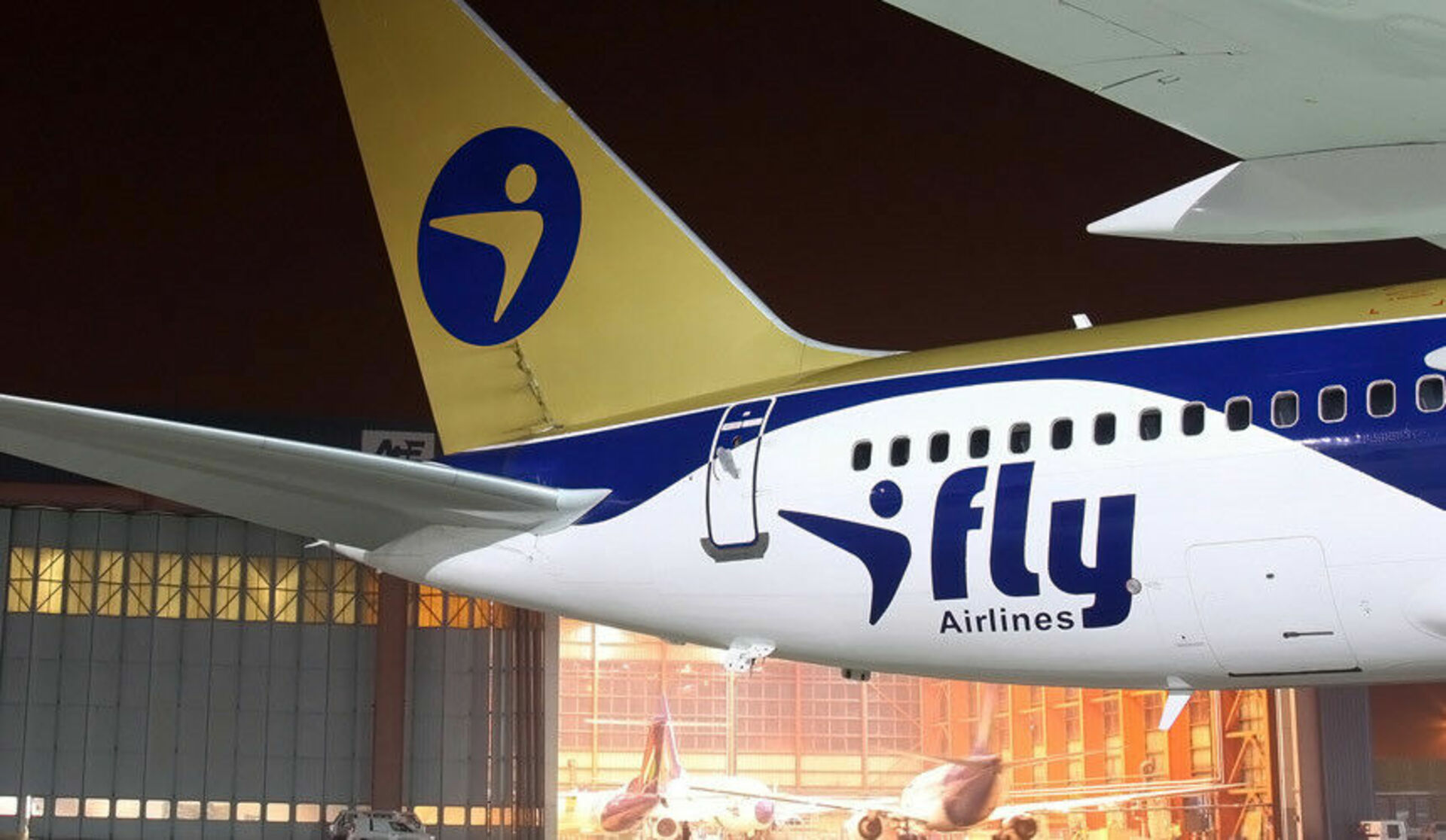 Авиакомпания ifly airlines. IFLY Airlines самолеты. I Fly f7. IFLY чартерный рейс.