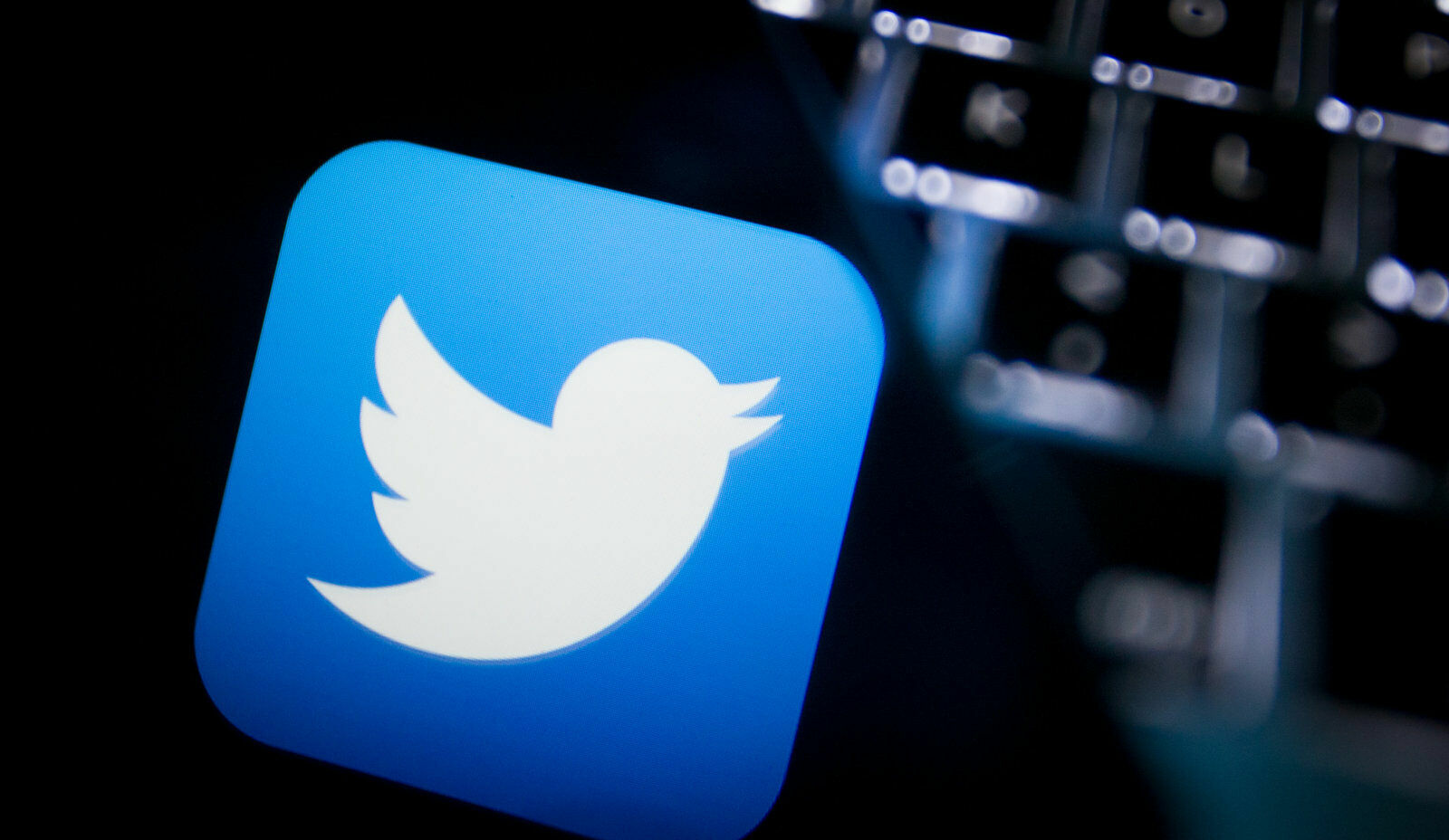 Twitter отчитался об удалении всех запрещенных постов после многомиллионного штрафа