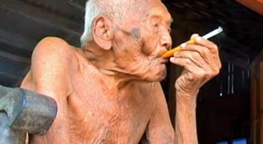 В Индонезии подтвердили возраст старейшего жителя Явы - ему 145 лет