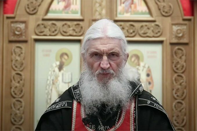 Апокалипсис сегодня: на Урале схиигумен Сергий Романов захватил монастырь
