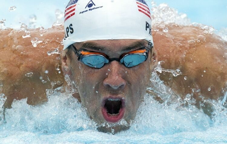 Самый титулованный олимпиец в истории пловец Фелпс пошел на новый рекорд