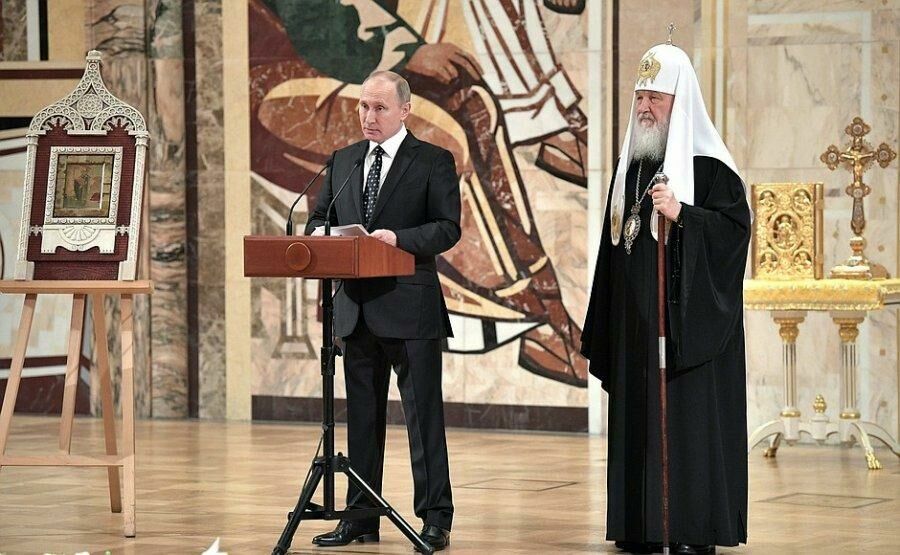 Итоги 2017-го: священники РПЦ стали называть Путина "православным Императором"
