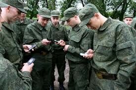 В российской армии могут запретить смартфоны