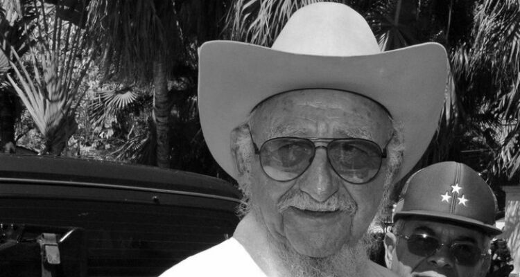 На Кубе скончался старший из братьев Кастро - Рамон