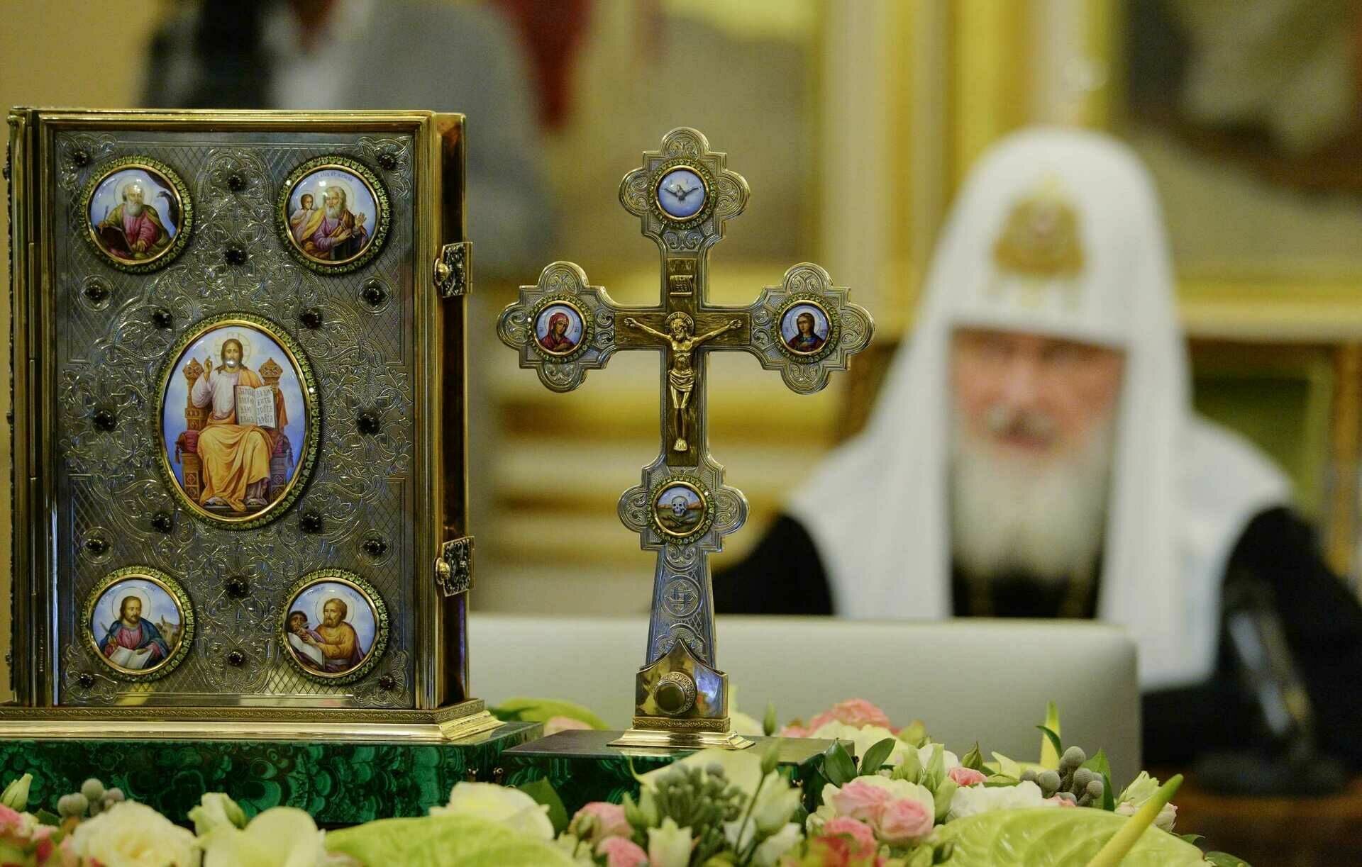 РПЦ вернула дореволюционную должность главного священника армии и флота