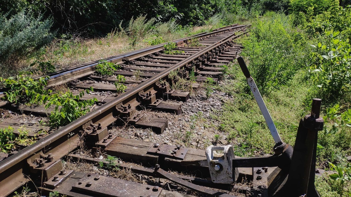 В Белгородской области сошел с рельсов железнодорожный состав