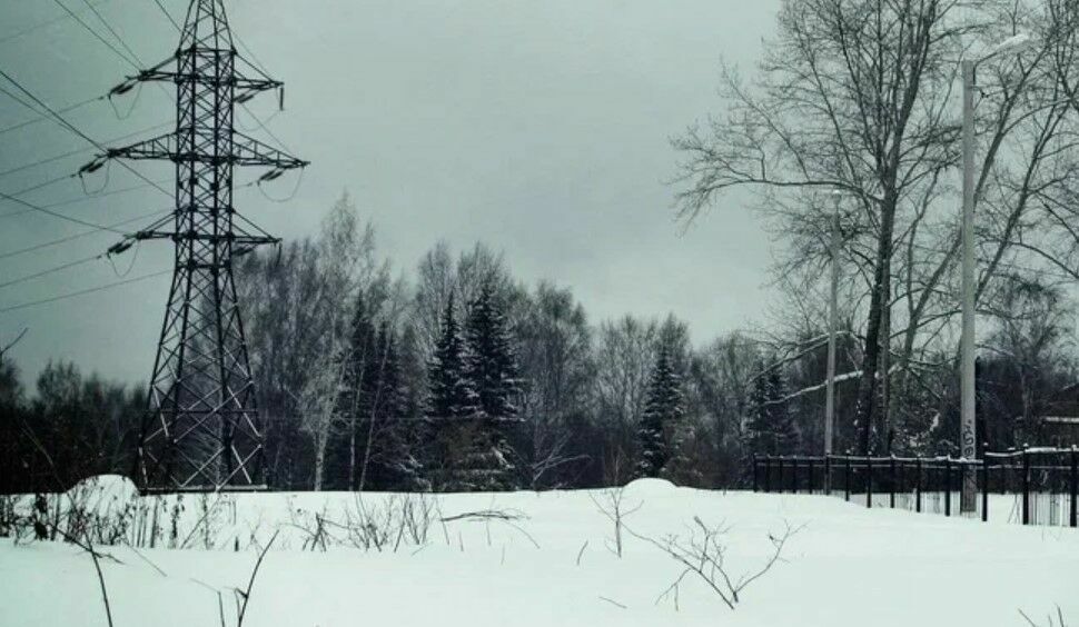 В Якутии из-за аварии на ЛЭП 83 населенных пункта остались без света