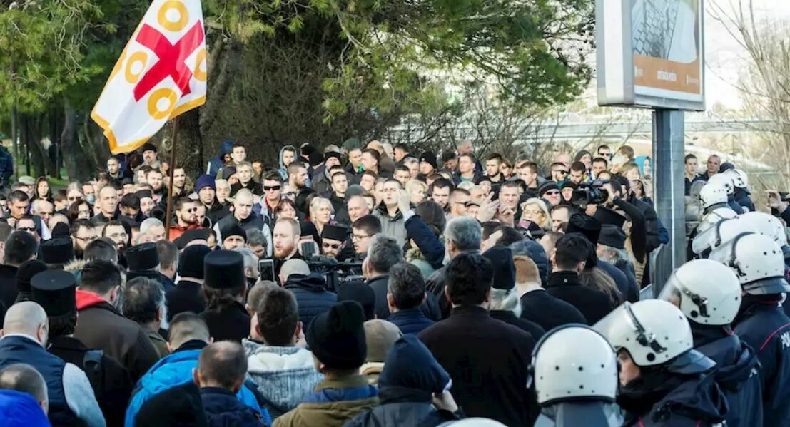 В Черногории прошли протесты из-за нового закона о вероисповедании