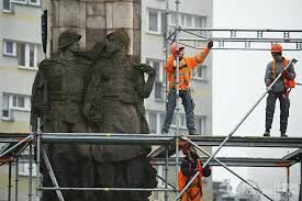 В Польском Щецине памятник советским воинам сдадут на металлолом