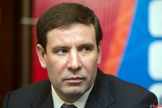 Экс-губернатор Челябинской области обвиняется в получении взятки в 3,4 млрд