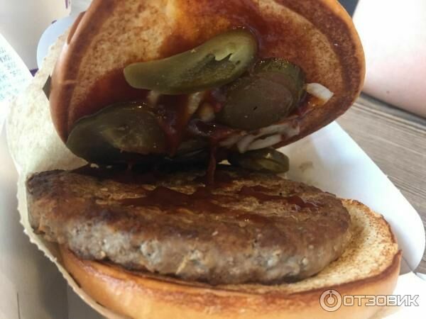 Волгоградское УФАС оштрафовало компанию за "неаппетитные" гамбургеры