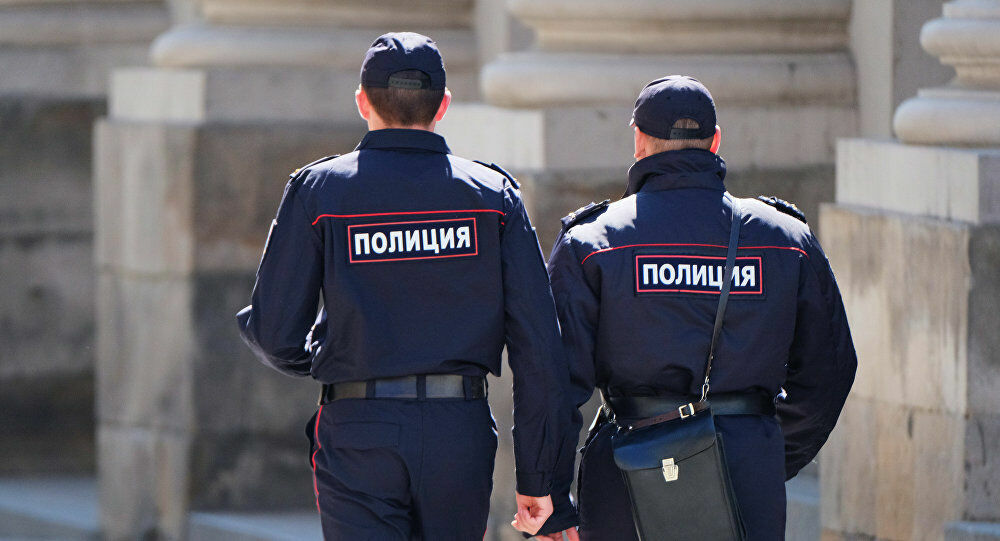 Количество полицейских в России с каждым годом сокращается. Или растет?