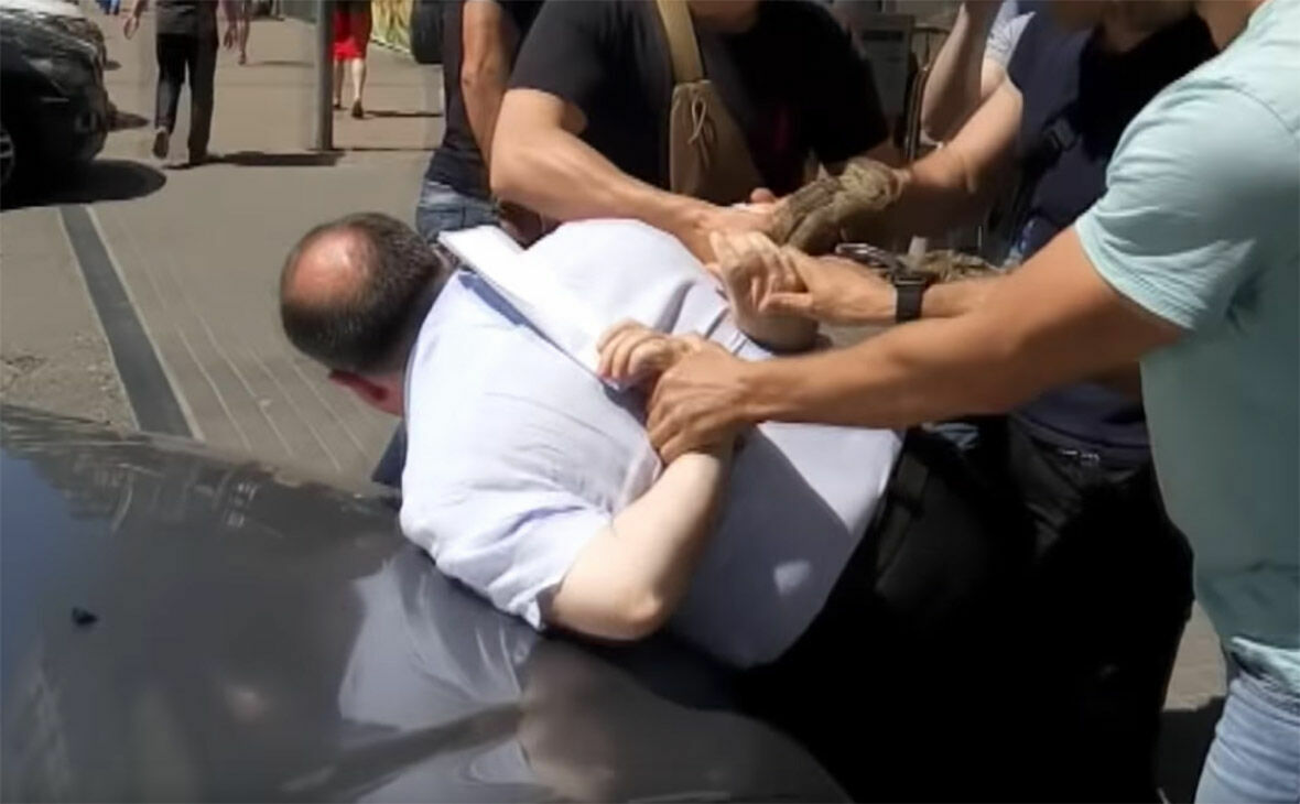 Опубликовано видео задержания заказчика убийства Бабченко