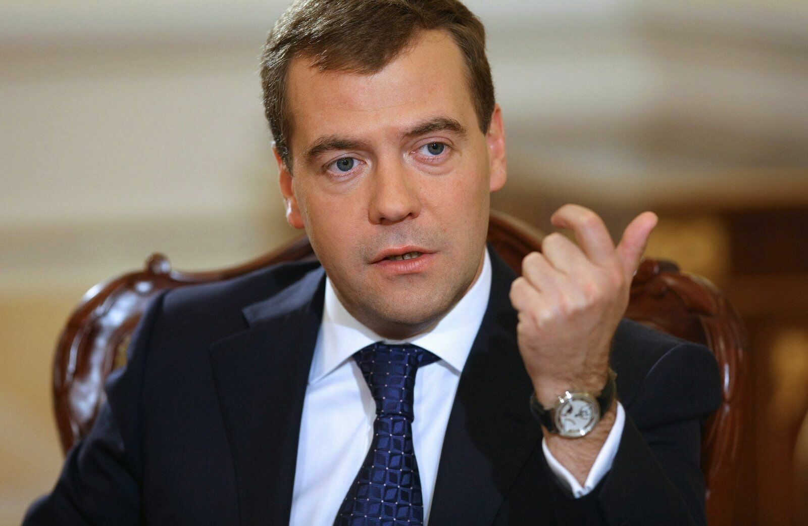 Уроки свободы: Медведев допустил введение обязательной вакцинации
