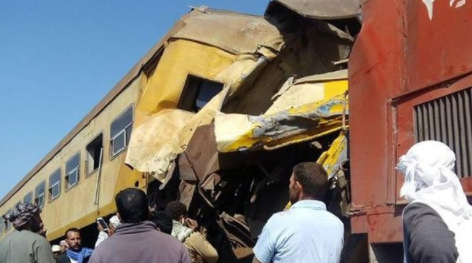 В Египте при столкновении грузового и пассажирского поездов погибли 15 человек
