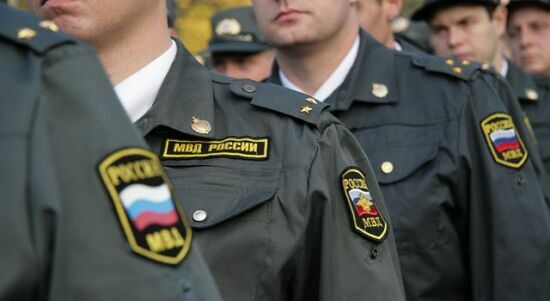 В Москве полиция ищет вора, укравшего 2 тыс рублей из здания управления МВД