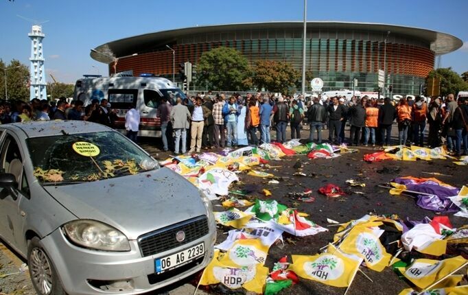 Число жертв взрыва в Анкаре возросло до 86 человек