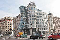 В Праге продан знаменитый «танцующий дом»