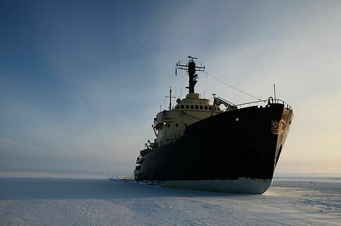 В России построят дизель-СПГ-ледокол при поддержке «Норникеля»